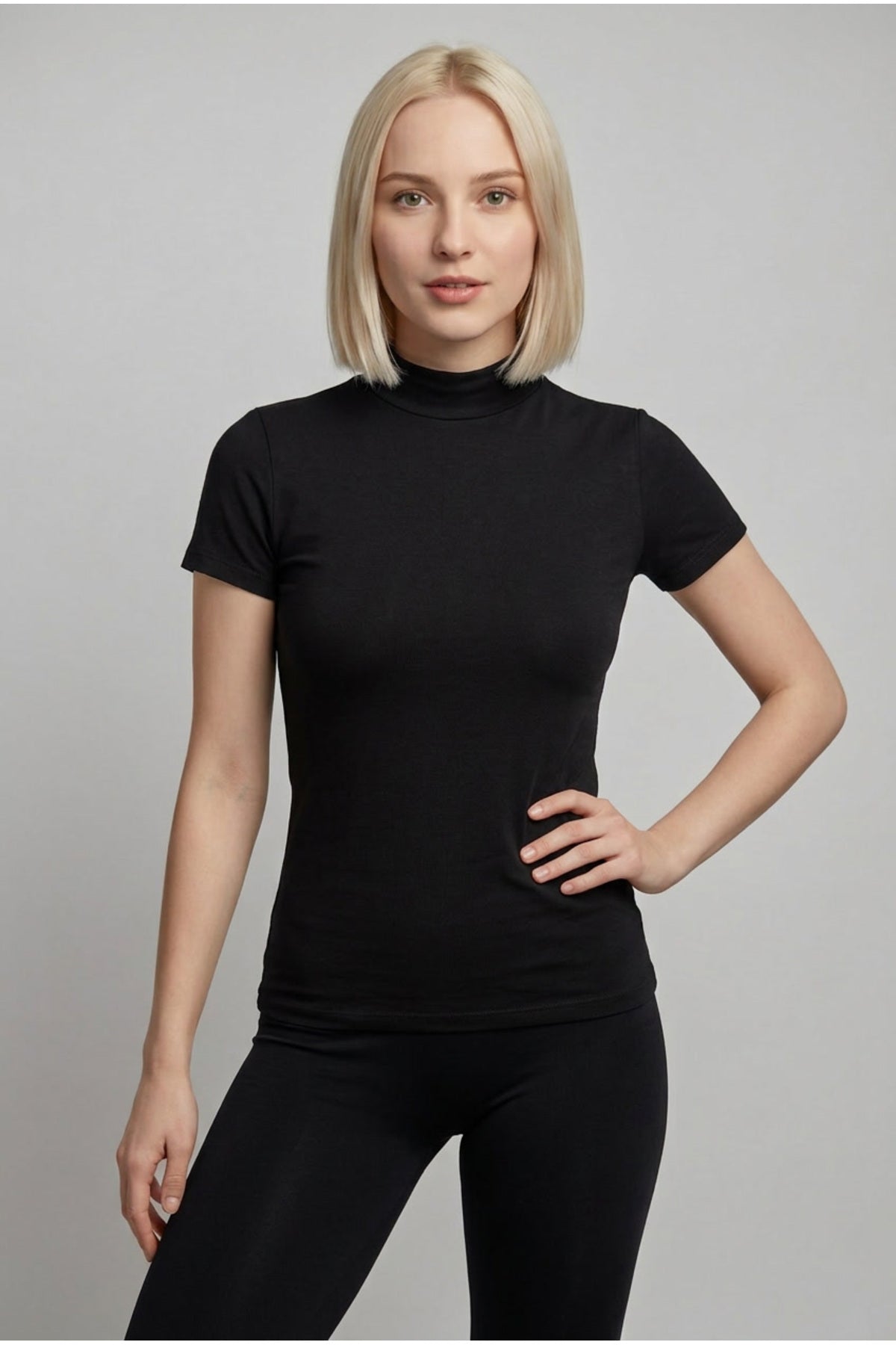 Kadın Pamuklu Yarım Balıkçı Yaka Kısa Kollu Basic Tişört Esnek Dik Yaka Günlük Şık Likralı T-Shirt Bluz