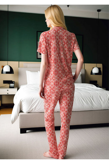 Geometrik Desenli Kısa Kollu Düğmeli Pijama Takımı