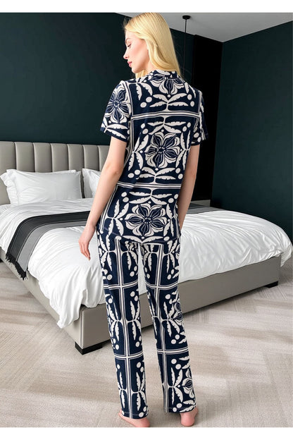 Kadın Lacivert Çiçek Desenli Düğmeli Pijama Takımı - Gömlek Yaka Pamuklu Ev Giyimi