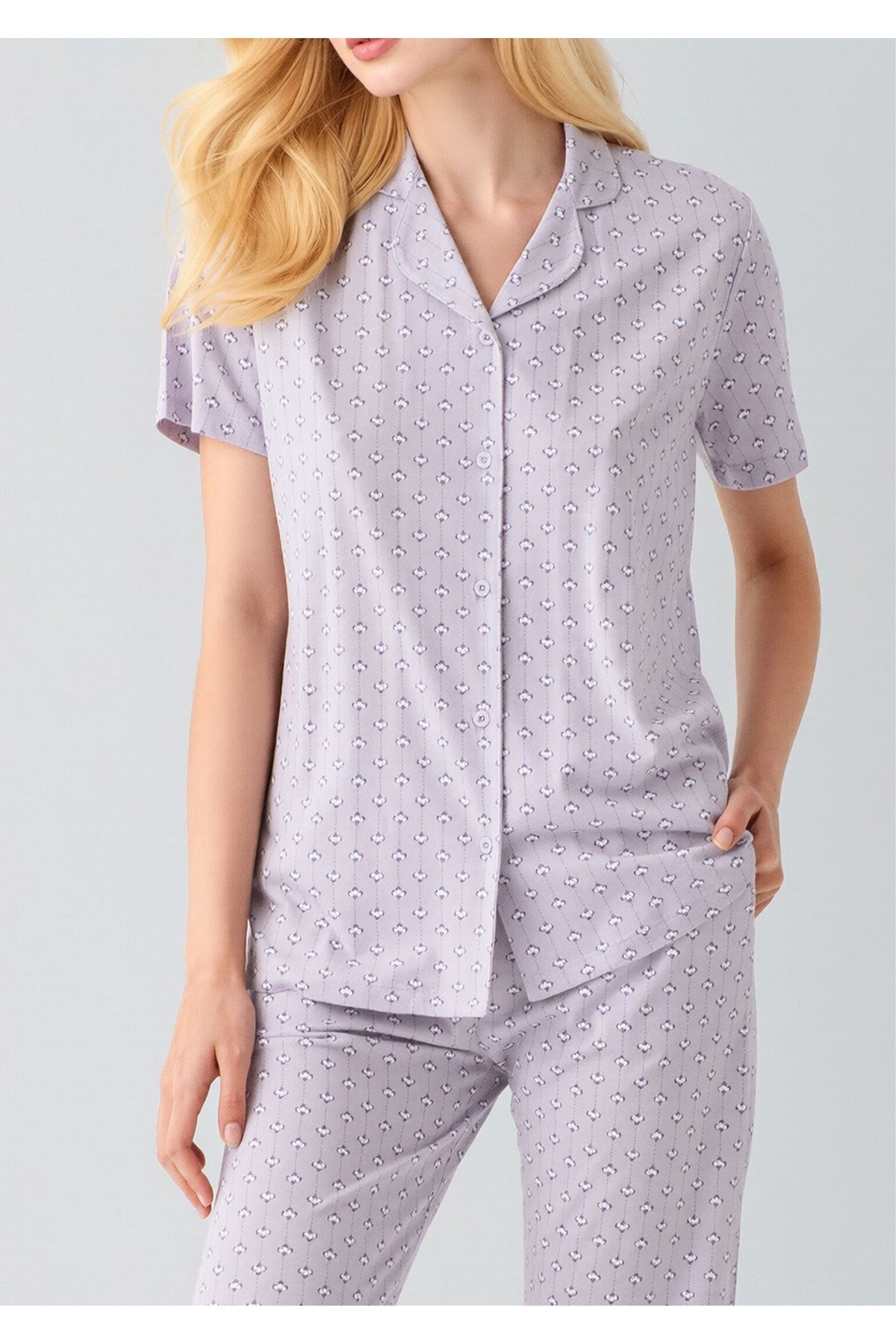 Lila Desenli Önden Düğmeli Pamuklu Kadın Pijama Takımı