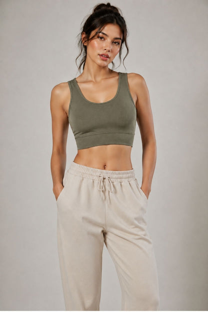 Kadın 3'lü Paket Kalın Askılı Toparlayıcı Pedli Fitilli Dalgıç Kaşkorse Spor Sütyeni Bralet Esnek Rahat Günlük Yoga Fitness Pilates Destekli Dikişsiz Görünüm Crop Top Askılı Spor Üst