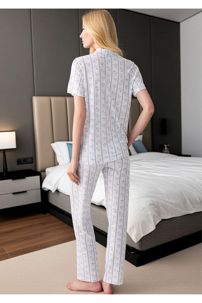 Kadın Mavi Çiçek Desenli Düğmeli Pijama Takımı - Kısa Kollu Pamuklu Ev Giyimi Seti