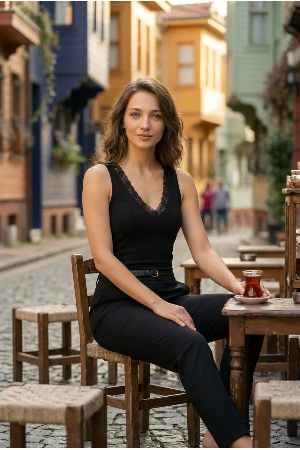 Kadın 2'li Paket Siyah Beyaz V Yaka Dantelli Kaşkorse Kalın Askılı Pamuklu Esnek Rahat Basic Günlük Atlet İç Giyim Seti - SİYAH-BEYAZ - Görsel 7